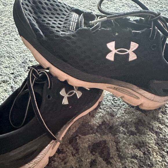 Under armour speed form shoes size 10 women’s - Picture 2 of 3